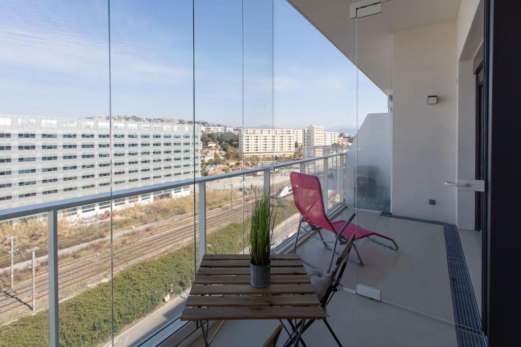 L17 Arenas Suite 3 Balconies 5Mins To The Sea Nice Exterior photo